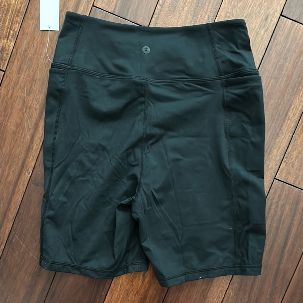 Danskin Black Bike Shorts for Active Comfort New With Tag - size M - Picture 6 of 6